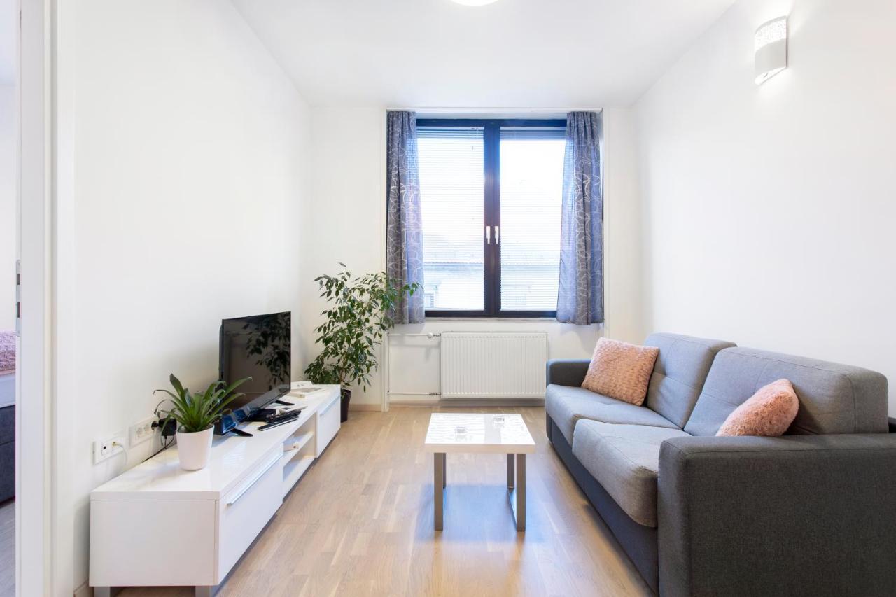 Urban Style Apartments By Loft Любляна Экстерьер фото