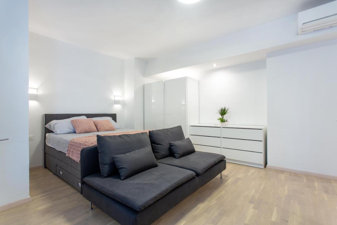 Urban Style Apartments By Loft Любляна Экстерьер фото